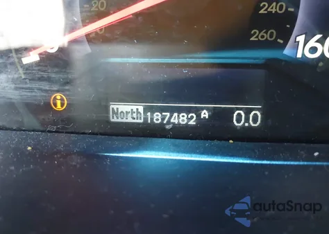 2008 Honda Odyssey Touring z USA, uszkodzony, nr VIN 5FNRL389X8B057385